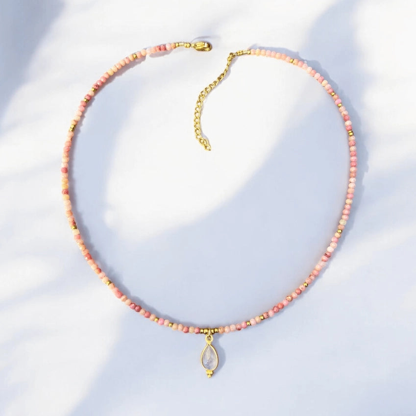 Halskette "Moon Heart" mit Rhodonit und Mondstein