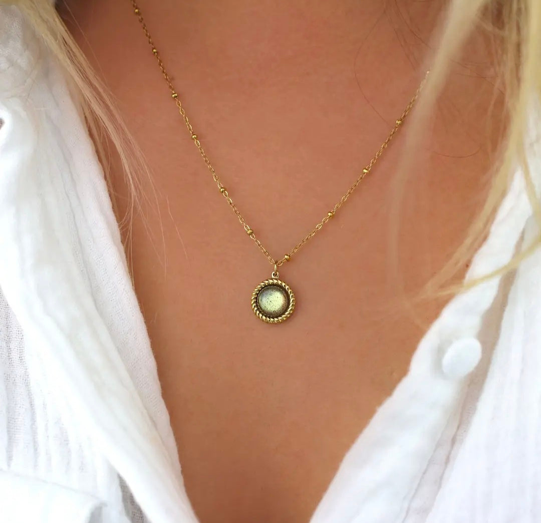 Halskette mit Labradorit